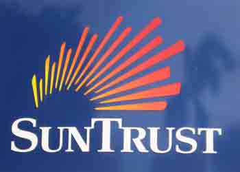 Picture of SunTrust Logo
